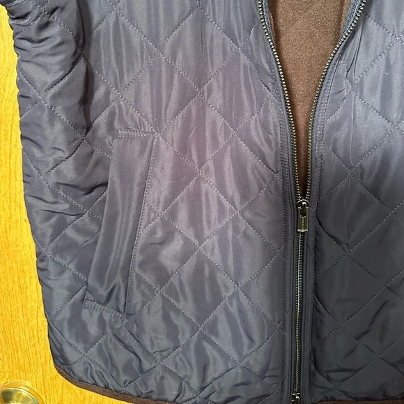 Magaschoni Mens Medium Blue Fleece Lined Quilted vest - Picture 3 of 10